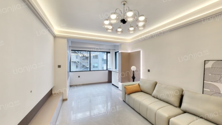 鸿宇花园二手房实景图