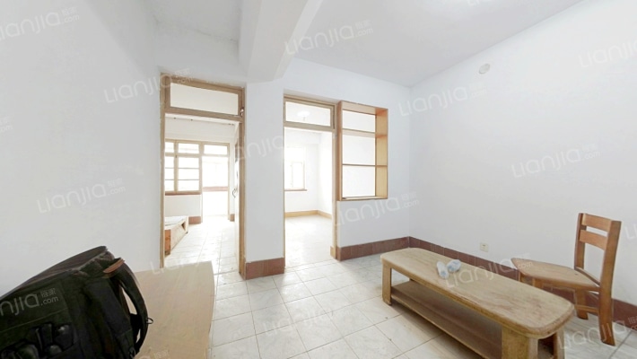 西市场社区向阳南小区二手房实景图