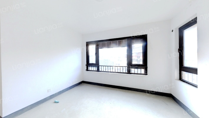 时代尚府二手房实景图