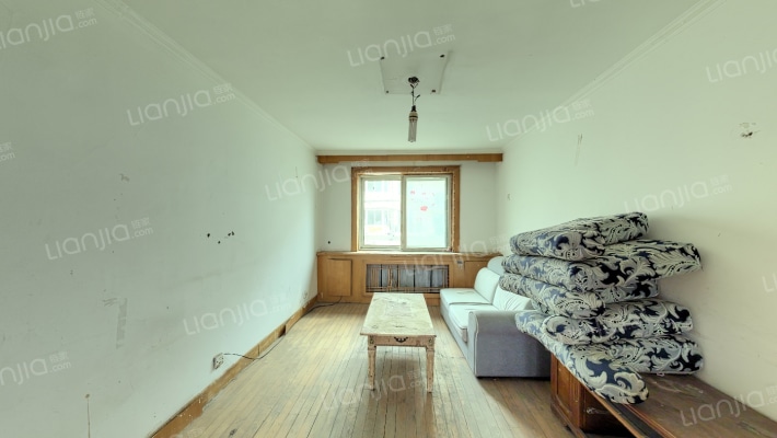 荣天家园二手房实景图