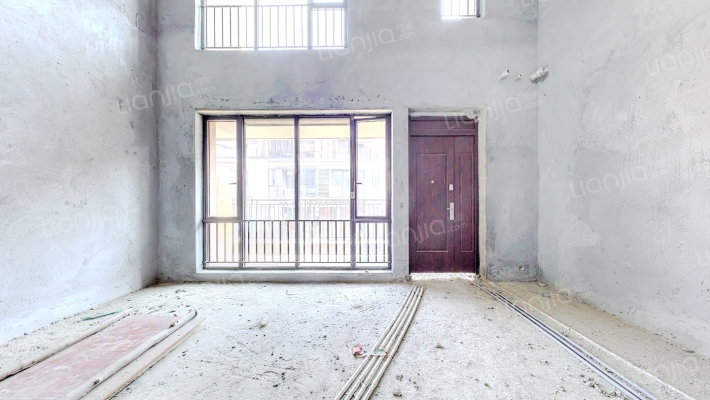 保利合锦领秀山二手房实景图