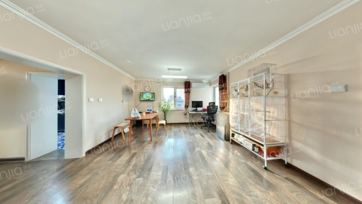 皂君庙14号院二手房实景图