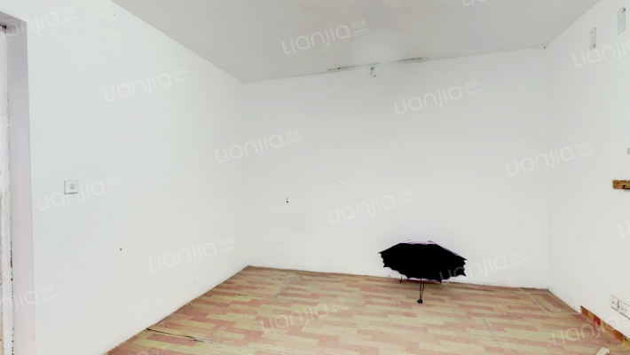 龙沈新村二手房实景图