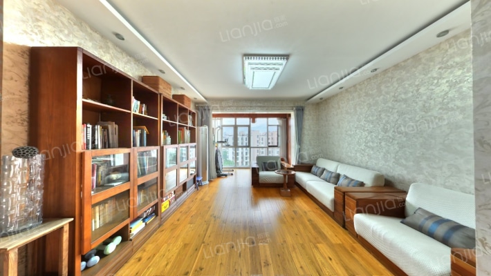 华夏津典涟水园二手房实景图