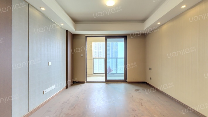 绿地光谷中心城二手房实景图