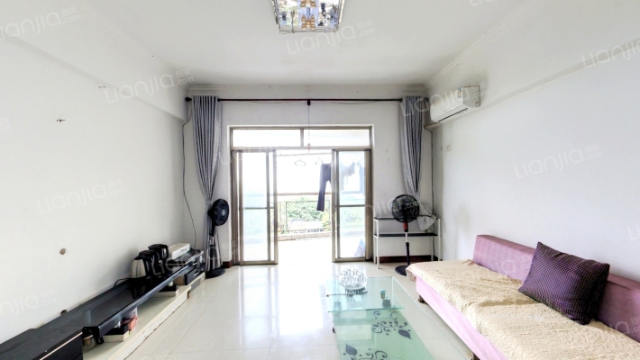 蔚蓝海岸二手房实景图