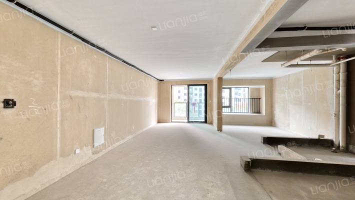 凤璘府二手房实景图