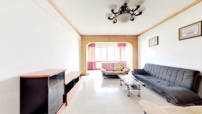 集成广场住宅区二手房实景图