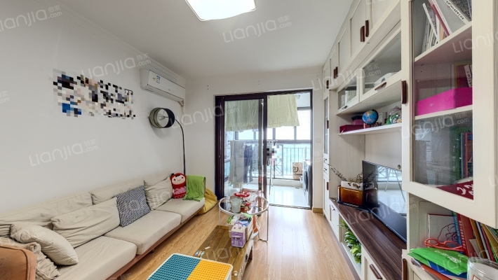 绿地海域苏河源(一期)二手房实景图