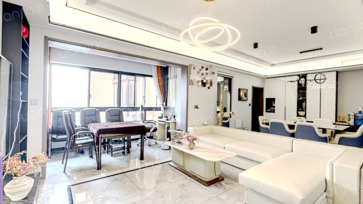 华芝中央铭城二手房实景图