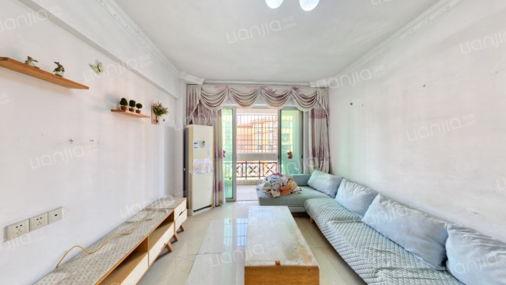 金芙花园二手房实景图