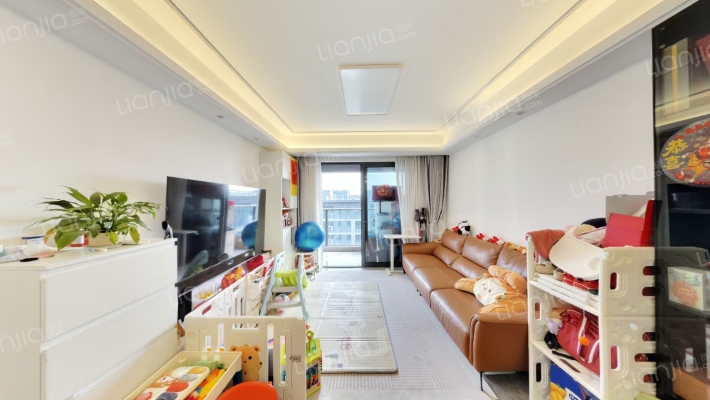 合生创展名邸二手房实景图