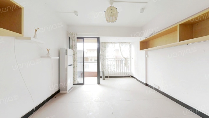 苹果公寓二手房实景图