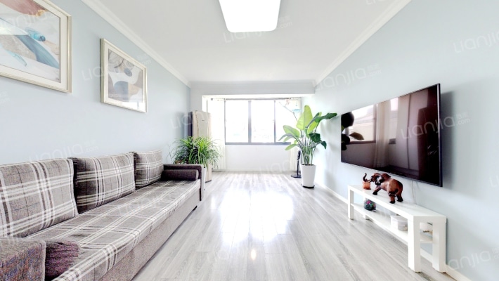 金杨路750弄二手房实景图