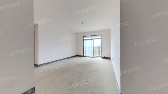 综保和苑二手房实景图