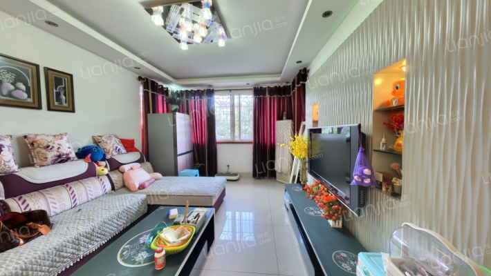 白合社区二手房实景图