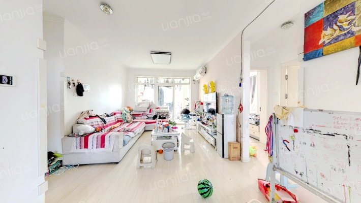 保利里院里一期二手房实景图