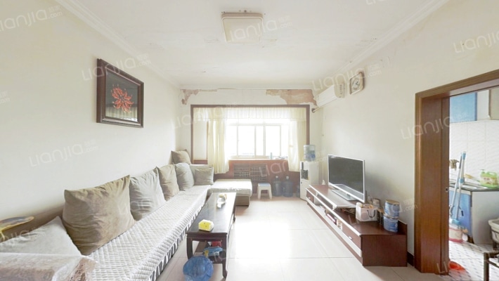 大型社区，院内环境好 朝南户型，通风采光..-客厅