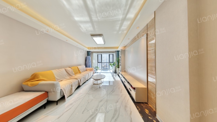 碧桂园天誉二手房实景图