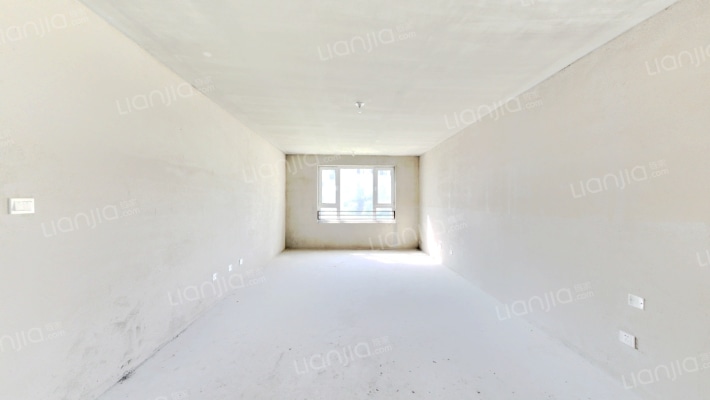 保利香槟凯歌二手房实景图