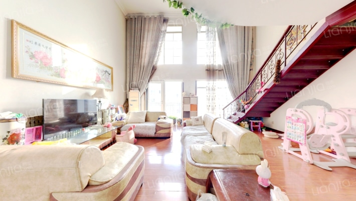 第六大街76号二手房实景图