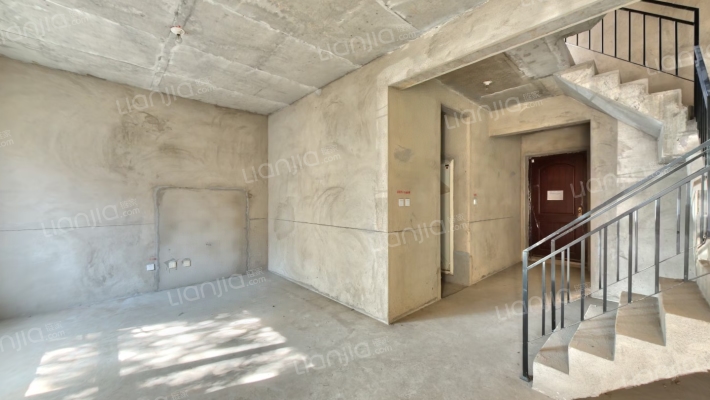 孔雀城剑桥郡别墅3.2期二手房实景图