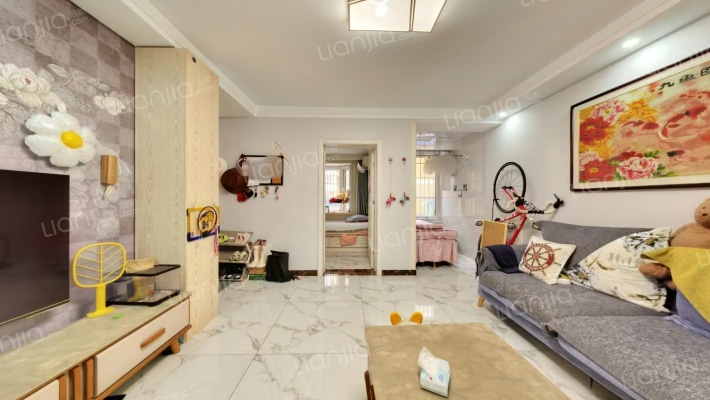 久润花园东区二手房实景图