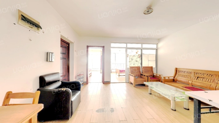 世纪绿洲二手房实景图