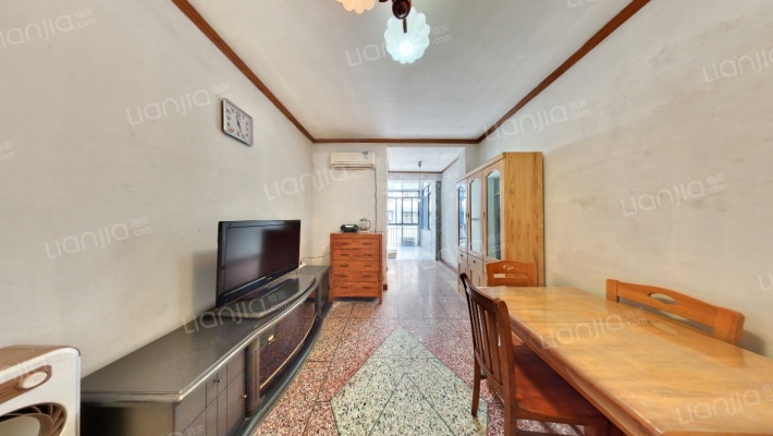 成飞800小区二手房实景图