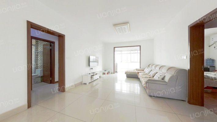 水岸佳苑C区二手房实景图