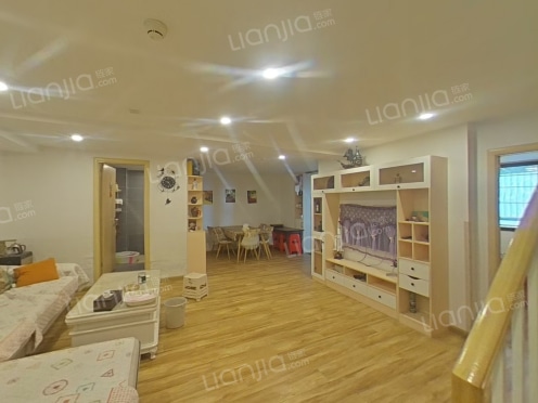 整租·花样年龙年国际中心 3室2厅 南/北