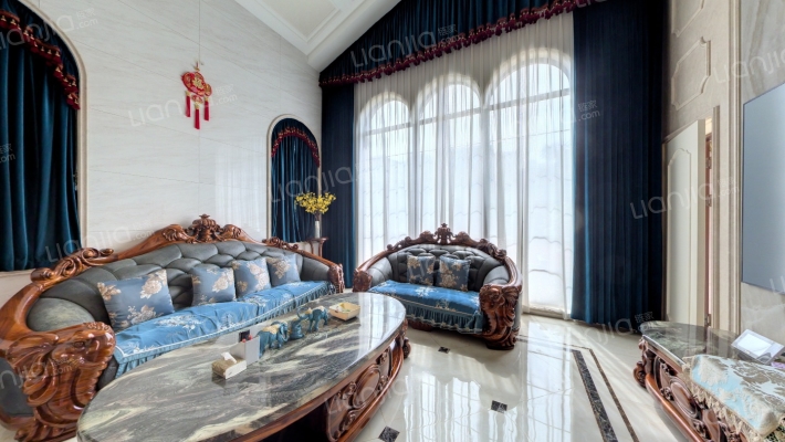 美林湖隐山美墅二手房实景图