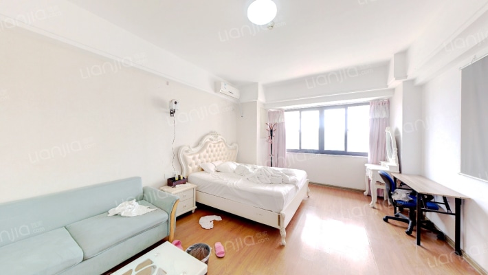 万达广场二手房实景图