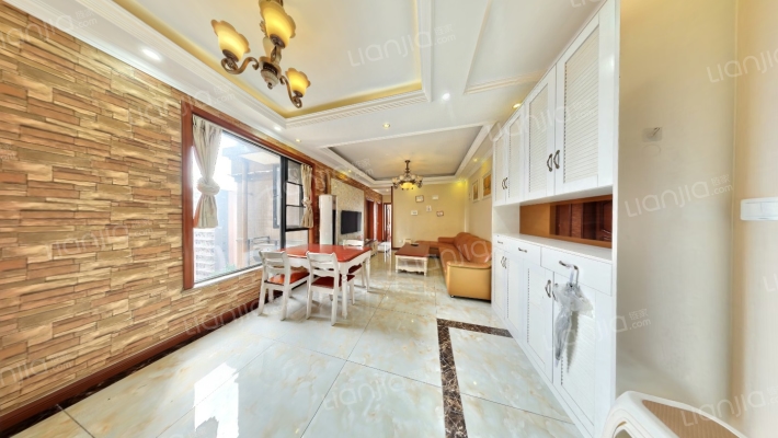 巴黎都市二期二手房实景图