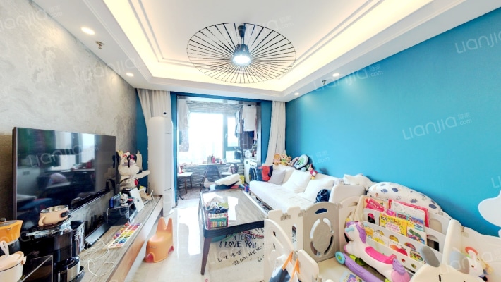 金地悦江时代芸湾区二手房实景图