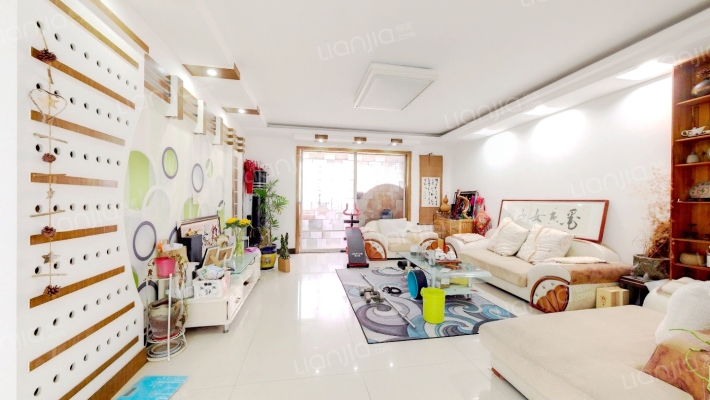 东方剑桥小区二手房实景图