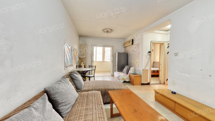 聚馨佳苑二手房实景图