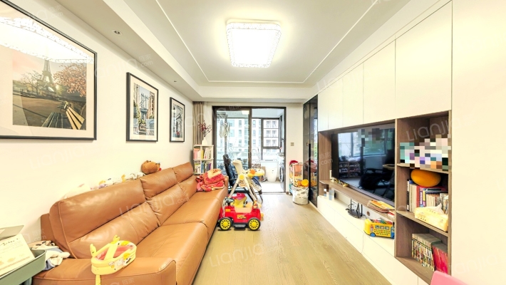 新城嘉樾时代花园二手房实景图