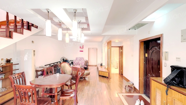 盛景新村二手房实景图