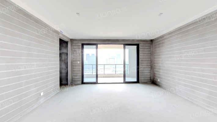 平湖佳源四季华庭二手房实景图