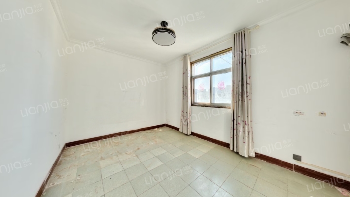 陇海西路46号院二手房实景图