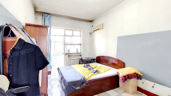 省四建解南小区二手房实景图