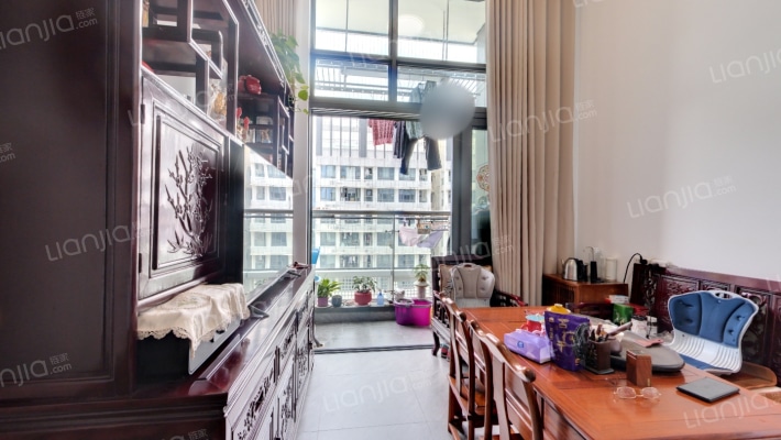 宝德云谷大厦二手房实景图