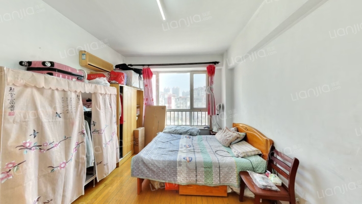 硅谷假日二手房实景图