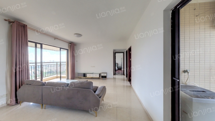 鸿泰花园二手房实景图