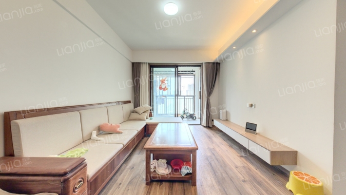 荣盛花语水岸二手房实景图