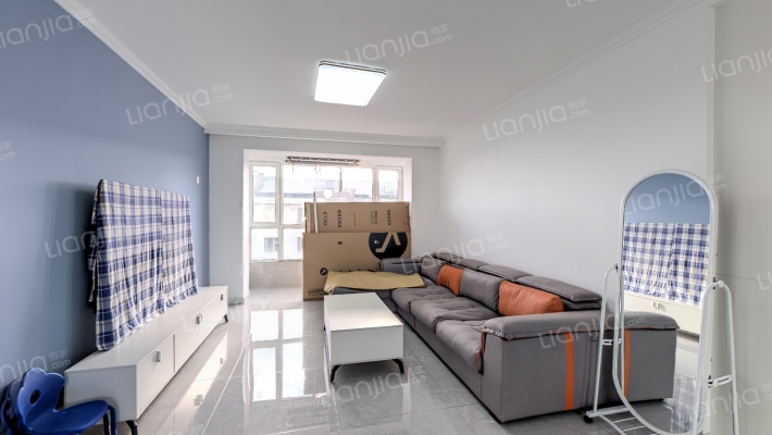 四合田园东区二手房实景图