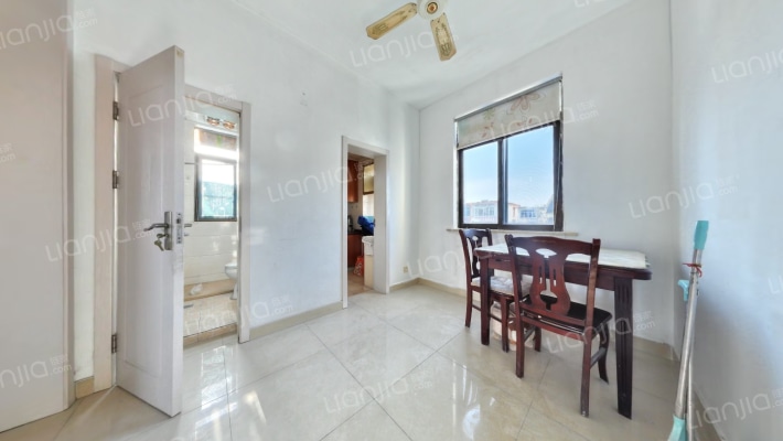 苏医新村一区二手房实景图