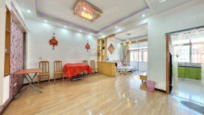 金能小区二手房实景图