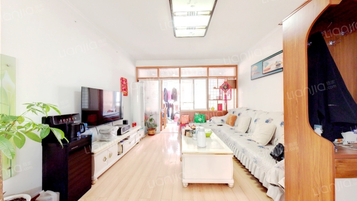 蓝色港湾二手房实景图